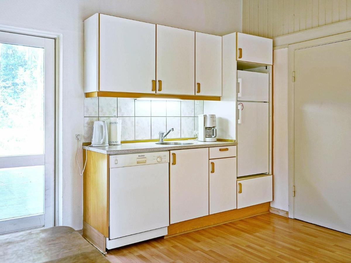 6 Person Holiday Home In Aakirkeby Vester Somarken Exterior foto