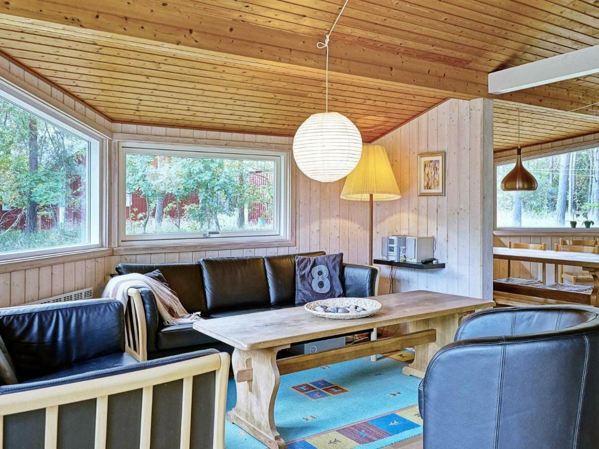 6 Person Holiday Home In Aakirkeby Vester Somarken Exterior foto